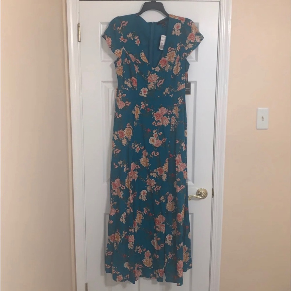Women’s Dress FOREVER 21
